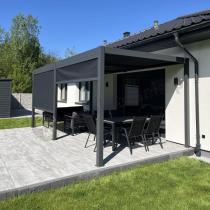 Aranżacja: Duża pergola tarasowa 3x6 z lamelami Lufel - Antracite