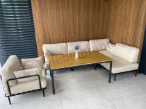 Aranżacja: Eleganckie beżowe meble na taras z 8 modułow ze stolikim Salve Beige 6 Comfort
