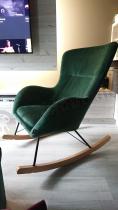Aranżacja: Fotel bujany butelkowa zieleń Swing