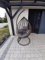 Aranżacja: Fotel wiszący kokon technorattanowy - DONDOLO Brown Elite/Grey