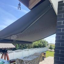 Aranżacja: Grafitowa markiza na taras Lea 395x300 - aluminium