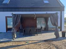 Aranżacja: Grafitowa pergola ogrodowa z zasłonami 4x4 Niro - Grey