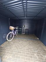 Aranżacja: Grafitowa szopa ogrodowa z grubszej blachy Dettel Plus 300x360x205cm - drzwi na zawiasach - Antracite A16