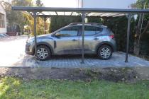 Aranżacja: Grafitowa wiata garażowa z poliwęglanowym dachem Benno 3x5m - Grey