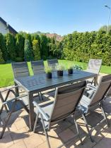 Aranżacja: Grafitowe meble aluminiowe - stół 180cm i składane krzesła - Kanbery Antracite 8+1