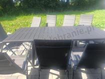 Aranżacja: Grafitowe meble ogrodowe Kantara ze stołem rozkładanym 160-240 cm i 10 krzesłami