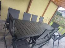 Aranżacja: Grafitowe meble ogrodowe Kantara ze stołem rozkładanym 160-240 cm i 10 krzesłami