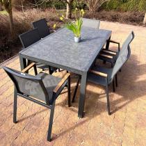 Aranżacja: Grafitowe meble ogrodowe z rozkładanym stołem 240 ze szklanym blatem + 8 krzeseł Marla