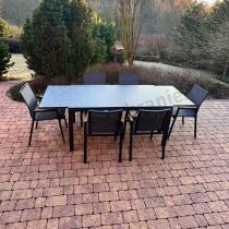 Aranżacja: Grafitowe meble ogrodowe z rozkładanym stołem 240 ze szklanym blatem + 8 krzeseł Marla