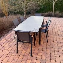 Aranżacja: Grafitowe meble ogrodowe z rozkładanym stołem 240 ze szklanym blatem + 8 krzeseł Marla