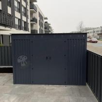 Aranżacja: Grafitowy domek narzędziowy Nittel Plus 300x240 cm - drzwi na zawiasach - Antracite A16