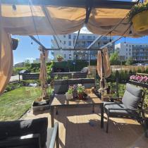 Aranżacja: Grafitowy komplet mebli metalowych do ogrodu z sofą 175cm Doros Dining Polywood
