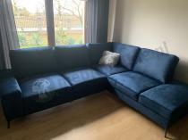 Aranżacja: Granatowy narożnik Flavio Slim z funkcją spania 255x214cm prawy
