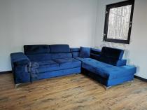 Aranżacja: Granatowy narożnik welurowy do salonu Eridano 275x202 Monolith 77 prawostronny