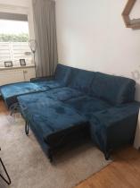 Aranżacja: Granatowy narożnik welurowy z funkcją spania Flavio II lewostronny 293x179 cm