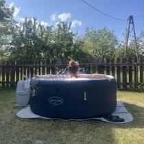 Aranżacja: Jacuzzi 6001C BESTWAY Lay Z Spa Energy Sense AirJet Miami 180x180x66cm