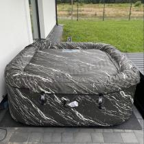 Aranżacja: Jacuzzi 6001F BESTWAY Lay Z Spa Luxe AirJet Hollywood 180x180x66cm