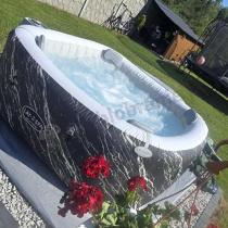 Aranżacja: Jacuzzi 6001F BESTWAY Lay Z Spa Luxe AirJet Hollywood 180x180x66cm