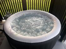 Aranżacja: Jacuzzi BESTWAY 60001 Lay Z Spa AirJet Miami 180x180x66cm