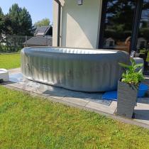 Aranżacja: Jacuzzi BESTWAY Lay Z Spa AirJet Mauritius 60067 270x180x71cm