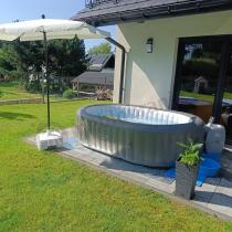 Aranżacja: Jacuzzi BESTWAY Lay Z Spa AirJet Mauritius 60067 270x180x71cm