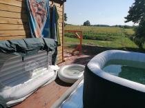 Aranżacja: Jacuzzi BESTWAY Lay Z Spa Energy Sense AirJet Ibiza 180x180x66cm 6002U