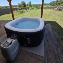 Aranżacja: Jacuzzi BESTWAY Lay Z Spa Energy Sense AirJet Ibiza 180x180x66cm 6002U