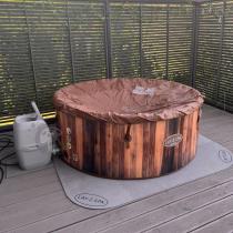 Aranżacja: Jacuzzi BESTWAY Lay Z Spa FortiFiber Smart AirJet Plus Helsinki 60025 180x180x66cm