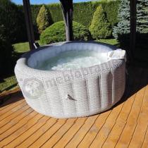 Aranżacja: Jacuzzi BESTWAY Lay Z Spa MaxHold Smart AirJet Bali 196x196x71cm