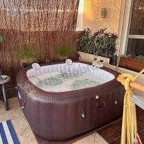 Aranżacja: Jacuzzi dmuchane dla 7 osób BESTWAY Maldives HydroJet Pro 7 201x201x80 - 6001U