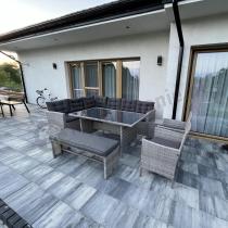 Aranżacja: Jasnoszary narożnik ogrodowy technorattan Topiano Grey