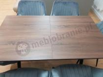 Aranżacja: Komplet mebli do jadalni z rozkładanym stołem 140-180cm dla 6 osób i fotele welurowe