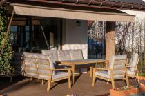 Aranżacja: Komplet mebli na taras z dwiema sofami i wysokim stołem obiadowym - Tavaro Grande Wood