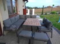 Aranżacja: Komplet mebli ogrodowych z narożnikiem i wysokim stołem 160cm, fotelami i pufami Sodor Corner XL - Dark Grey Polywood