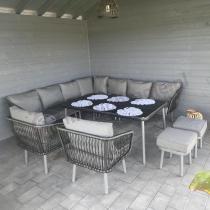 Aranżacja: Komplet mebli tarasowych z narożnikiem, fotelami i pufami Postigo Corner XXL Dark Grey