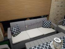 Aranżacja: Komplet na taras z regulowanym stolikiem Corfu Set Lyon Max Cappuccino