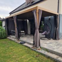 Aranżacja: Komplet pergola z zasłonami i moskitierami Nefir 2.0 3x6 - Woodlook