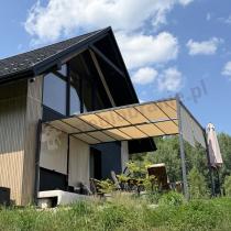 Aranżacja: Kremowa pergola tarasowa z roletami Simi 3x4m