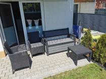 Aranżacja: Ławka ze skrzynią Keter Hudson Storage Bench 227L grafitowy