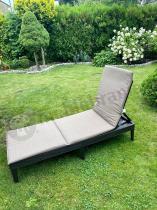 Aranżacja: Leżak ogrodowy na taras Jaipur sunlounger brązowy z poduszką