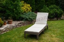 Aranżacja: Leżak ogrodowy na taras Jaipur sunlounger cappucino z poduszką