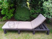 Aranżacja: Leżak ogrodowy z poduszką brązowy Daytona Deluxe