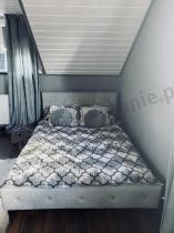 Aranżacja: Łóżko tapicerowane pikowane Rotti Jasnoszare 140x200 cm