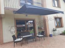 Aranżacja: Markiza tarasowa 300x250 z półkasetą Lea - Grafit