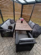 Aranżacja: Meble ogrodowe dla 8 osób, 2 sofy, 2 fotele, stół 200cm z drewnianym blatem Meblobranie CFM Plus grafit + poduszki na