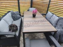 Aranżacja: Meble ogrodowe dla 8 osób, 2 sofy, 2 fotele, stół 200cm z drewnianym blatem Meblobranie CFM Plus grafit + poduszki na