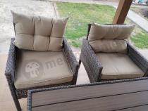 Aranżacja: Meble ogrodowe z sofą 175cm, wysokim stołem polywood, fotelami i pufami Perata Dining Brown