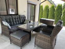 Aranżacja: Meble technorattanowe premium na taras Laritto Dining + pufy - Dark Brown