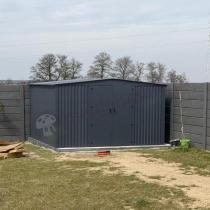 Aranżacja: Metalowa szopa ogrodowa na narzędzia Hartt Plus 360x360x205cm - drzwi na zawiasach - Antracyt A16