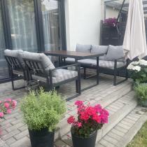 Aranżacja: Metalowe meble na taras - zestaw z sofą i fotelami - Panaon Dining 140 Light Grey